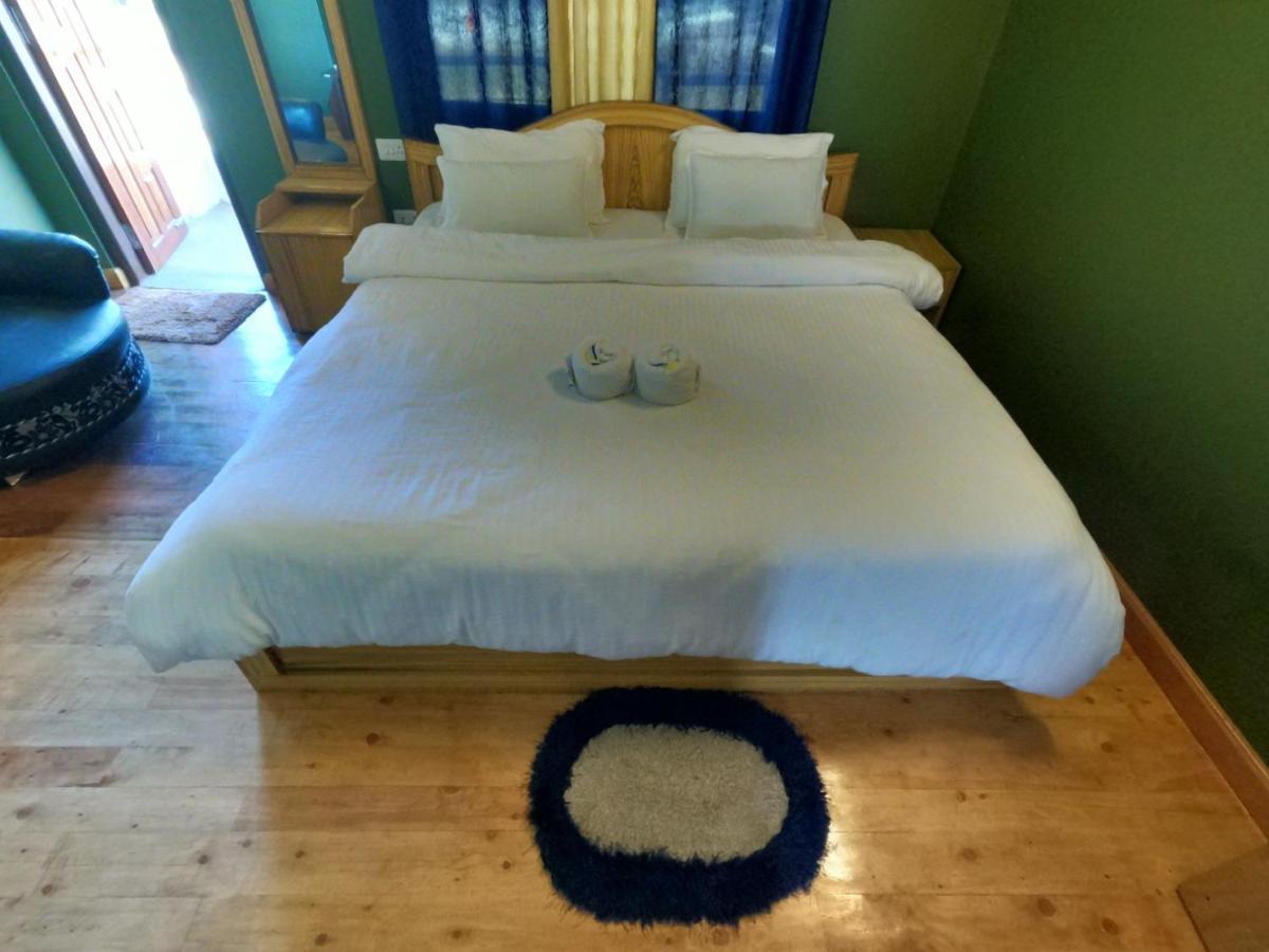 Aurora Guest House Shillong Esterno foto