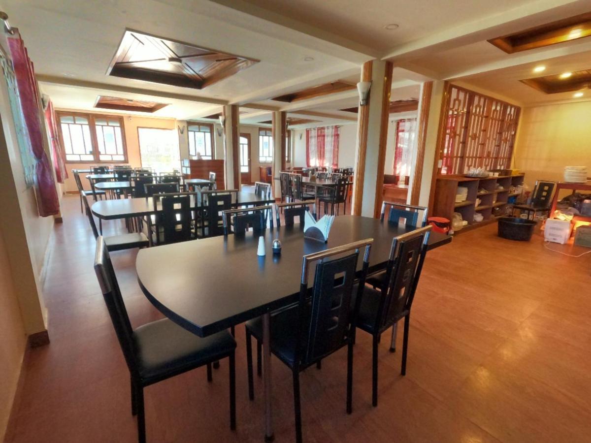 Aurora Guest House Shillong Esterno foto