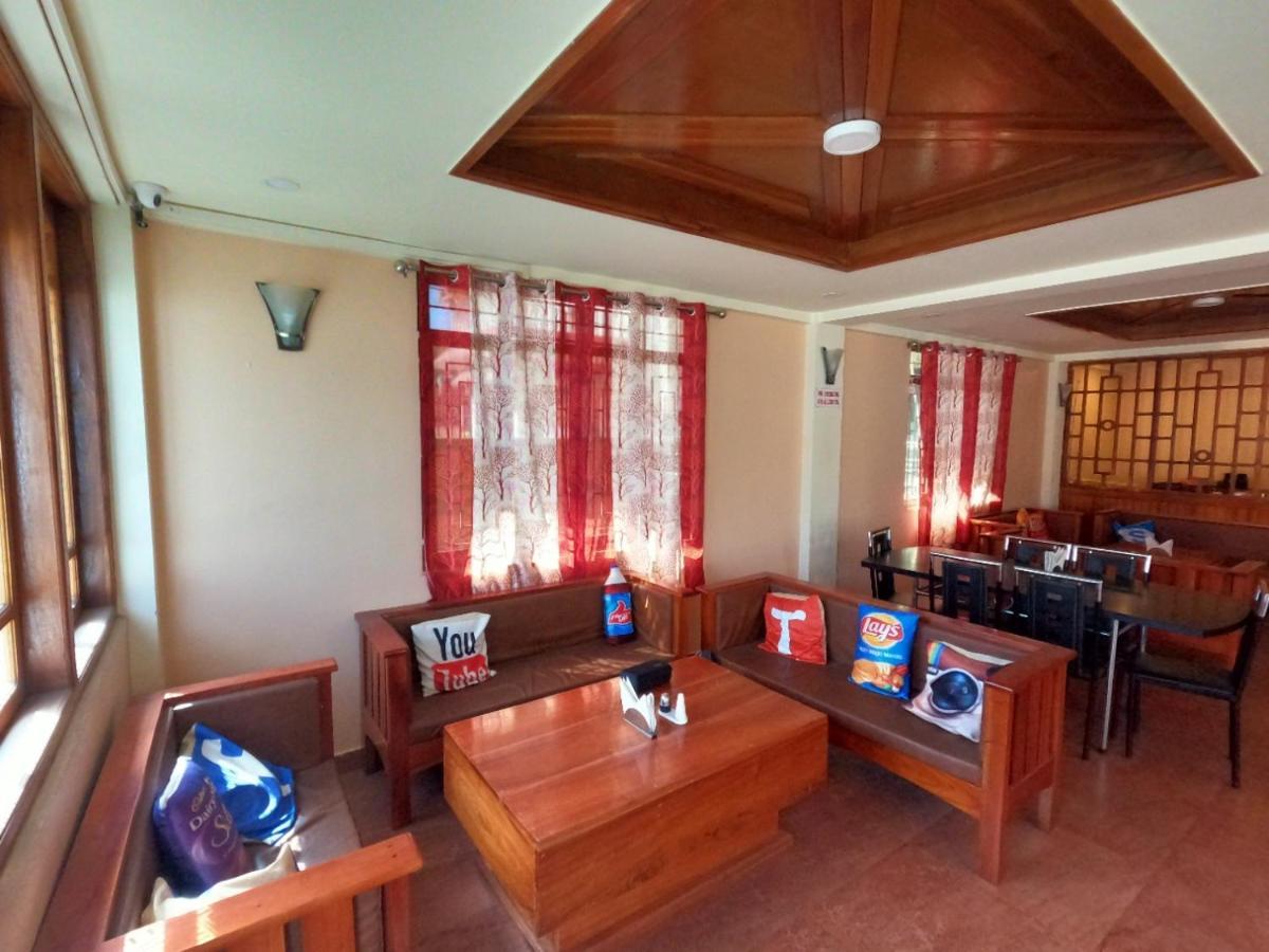 Aurora Guest House Shillong Esterno foto