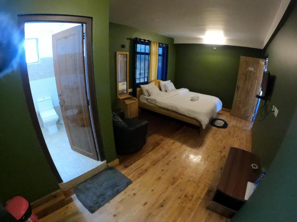 Aurora Guest House Shillong Esterno foto