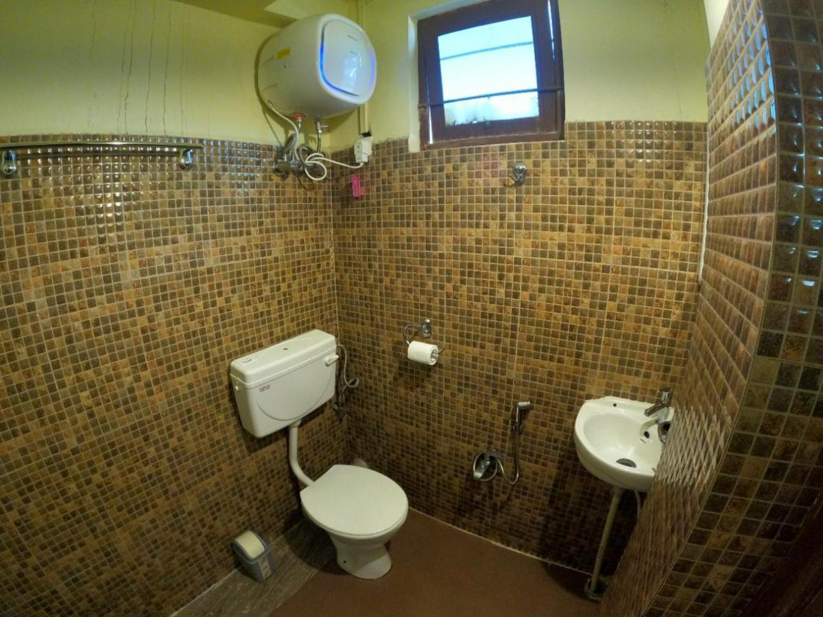 Aurora Guest House Shillong Esterno foto